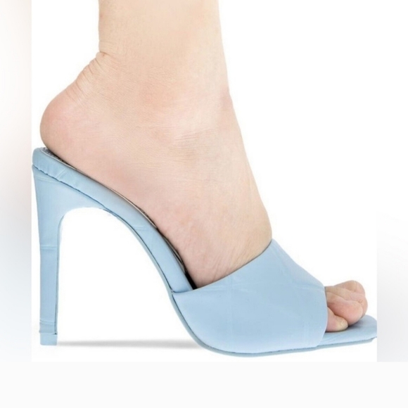 Bcbg generation sky blue shoes - Picture 1 of 6